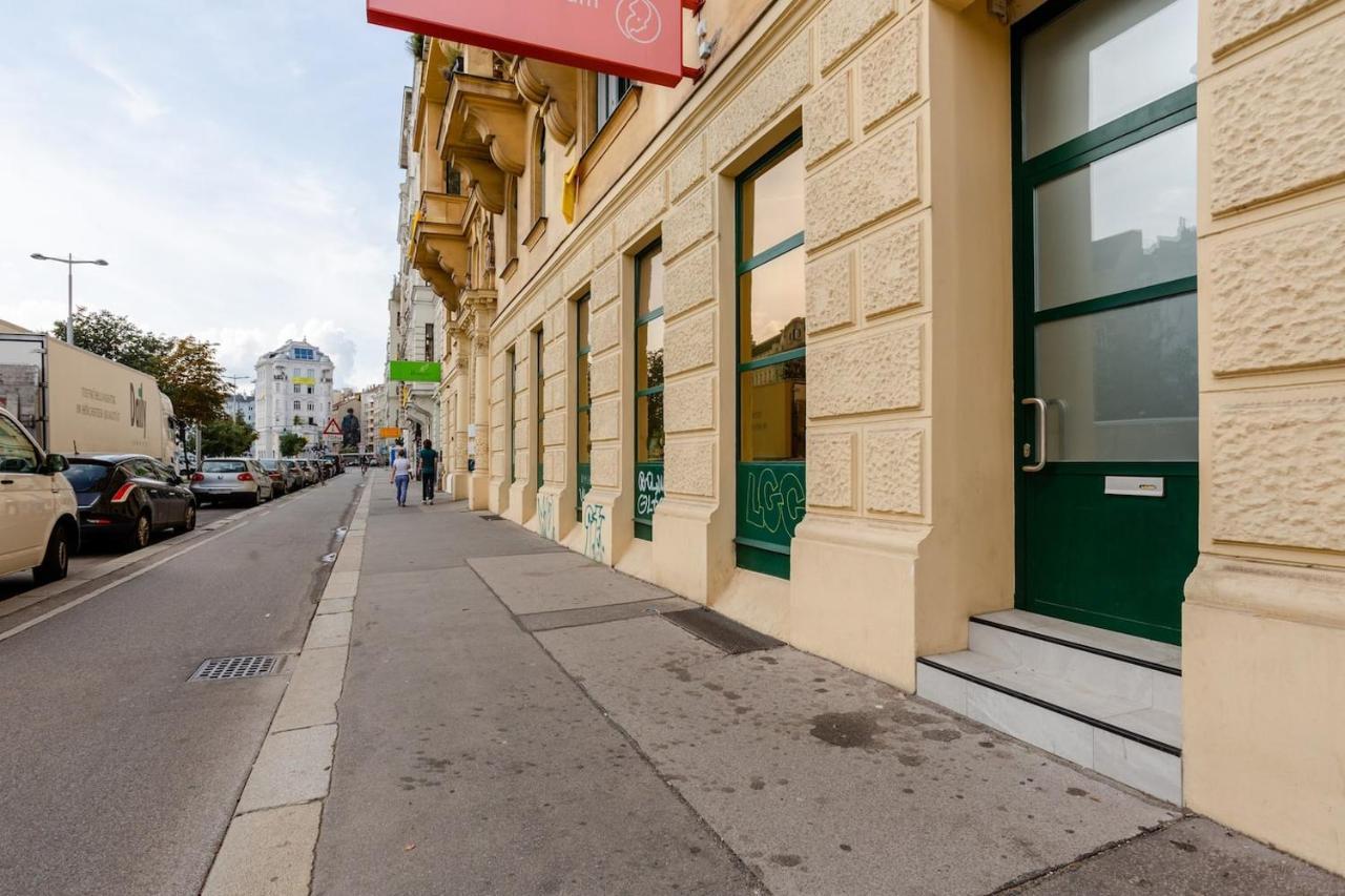 Free Parking Vienna Naschmarkt Air Con Fast Wifi エクステリア 写真